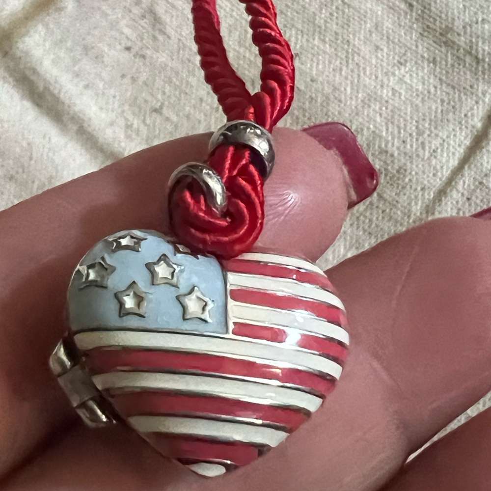 925 Silver American Flag Heart Pendant Necklace with Red String-Kit Heath!
